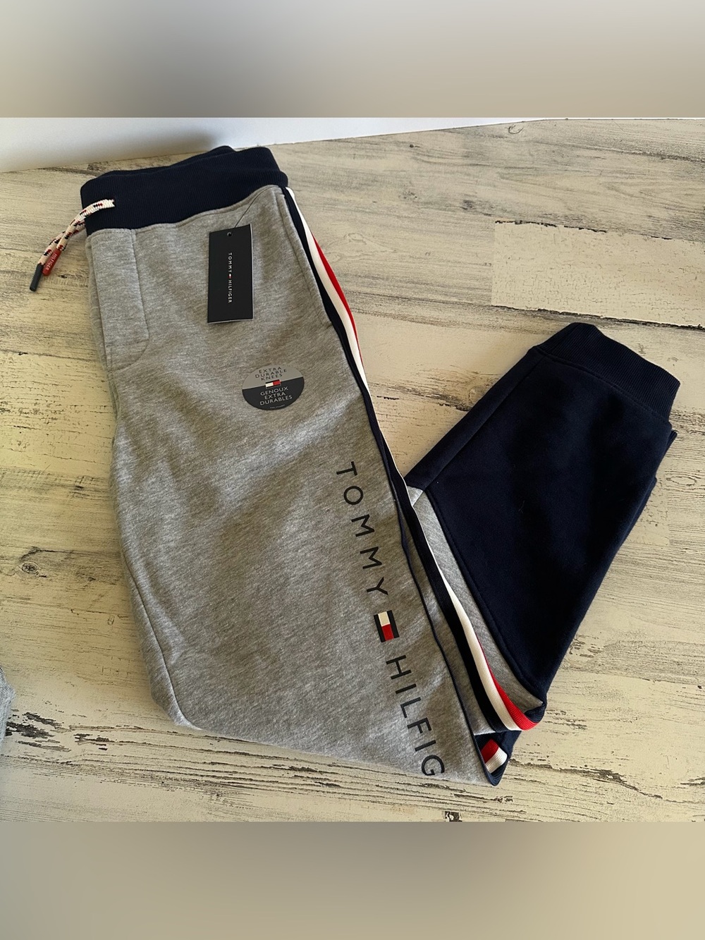 Tommy Hilfiger Boys Sweatpants Joggers Size M NEW